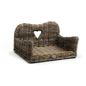 Beeztees Kubu Hondensofa My Favourite - 69 X 53 X 39 Cm 1 Beeztees Kubu Hondensofa My Favourite - 69 X 53 X 39 Cm